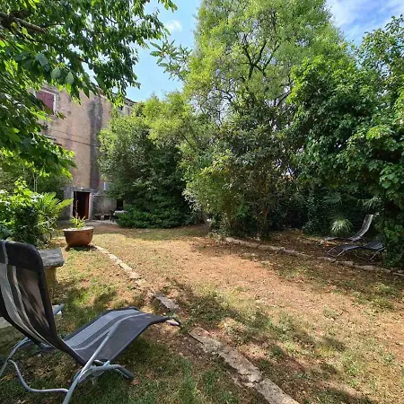 House 2120 Ferienhaus *